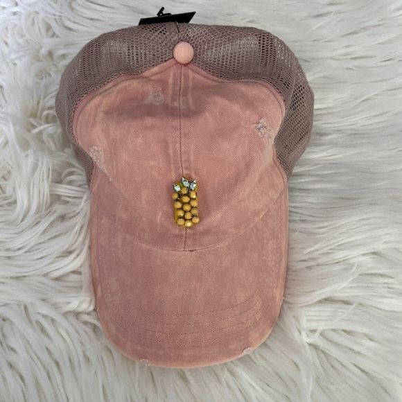 David and Young Accessories - David and Young hat 🧢 brand new with tag